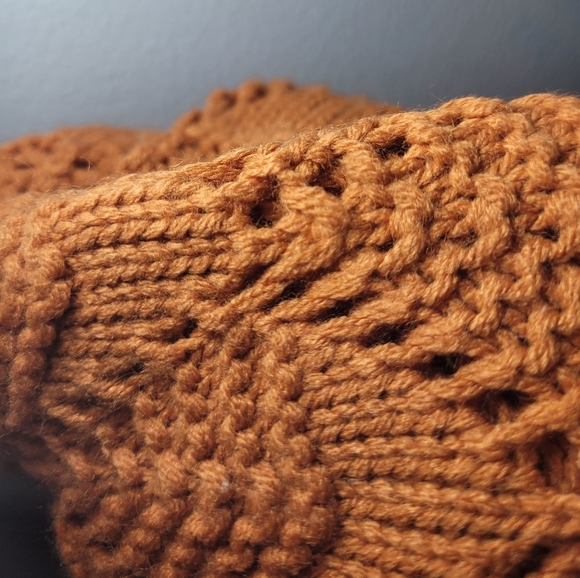 89th & Madison Sweater - Size Medium Petite - Picture 4 of 4